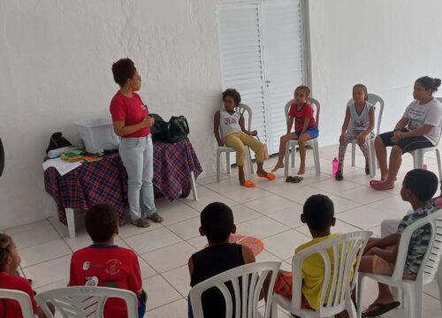 Levando informação para crianças e adolescentes, Teia de Proteção retoma aulas no Pina